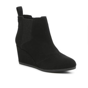 Toms Chelsea wedge booties